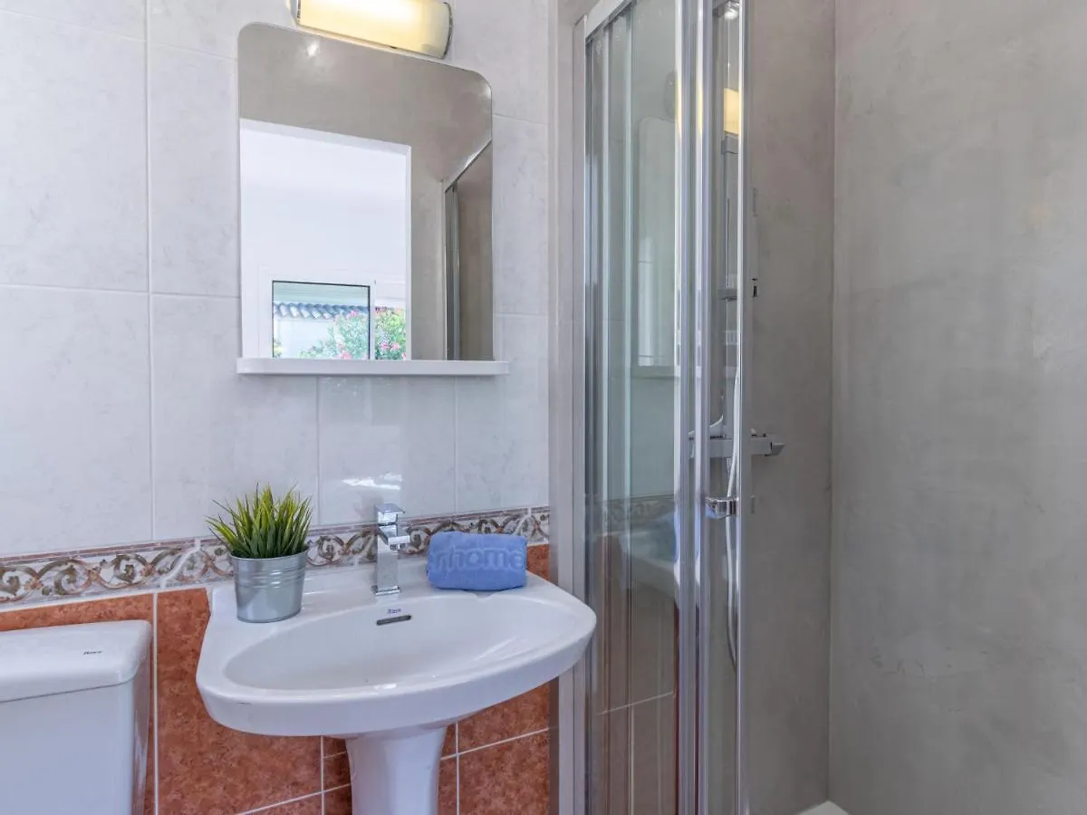 Holiday Home Montgri By Interhome إمبوريابرافا