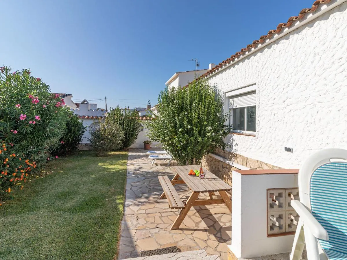 Holiday Home Montgri By Interhome Empuriabrava